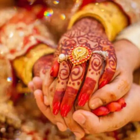 https://oldwebsite.mmuk.org/wp-content/uploads/2021/12/Matrimonial-2-450x450.jpeg